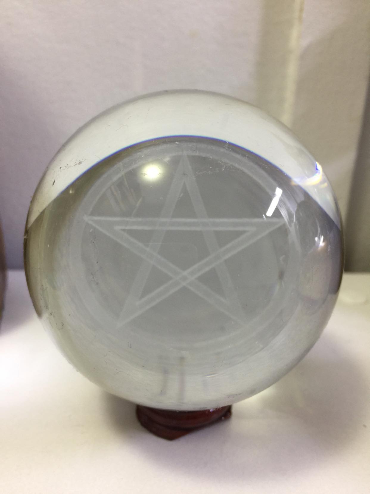 Glass sphere Pentagram